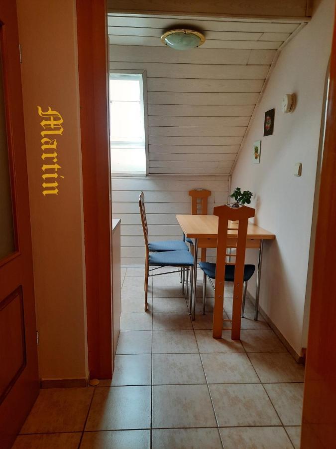 Apartments At Gostilna Martin Trbovlje Luaran gambar