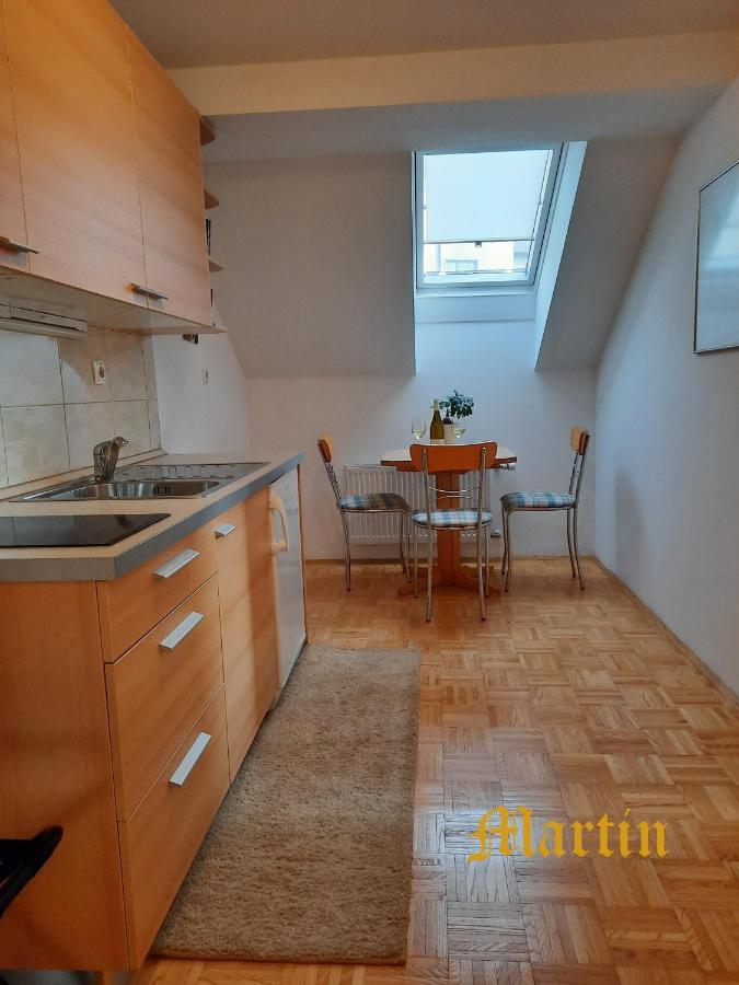 Apartments At Gostilna Martin Trbovlje Luaran gambar